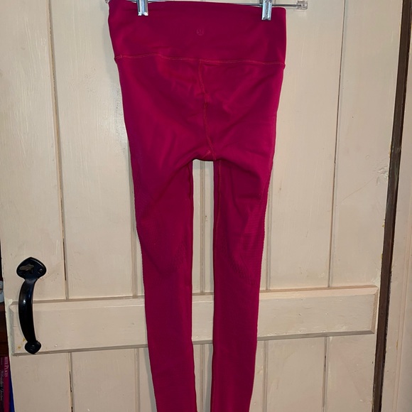 Lululemon, full length fuchsia pink leggings, size 4/6 - Picture 2 of 5